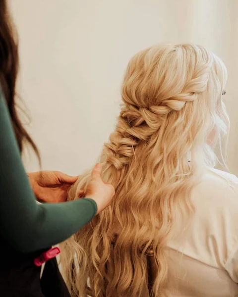 Twisted Half-Up Fishtail Braid
