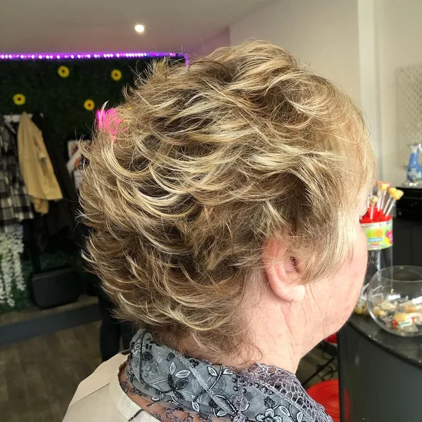Voluminous Blonde Pixie with Soft Waves