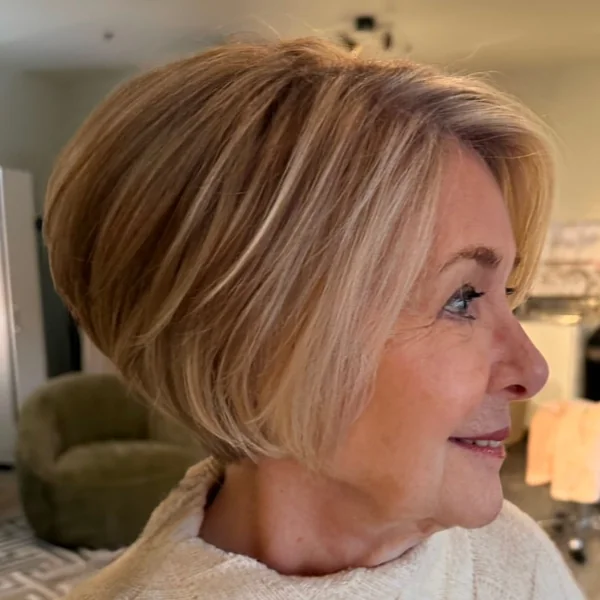 Chic Dark Bob with Rounded Full Bangs