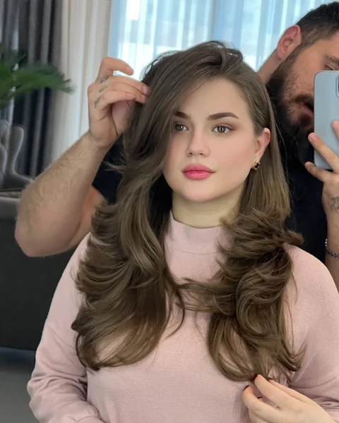 Extra Voluminous Ash Brown Butterfly Cut Layers