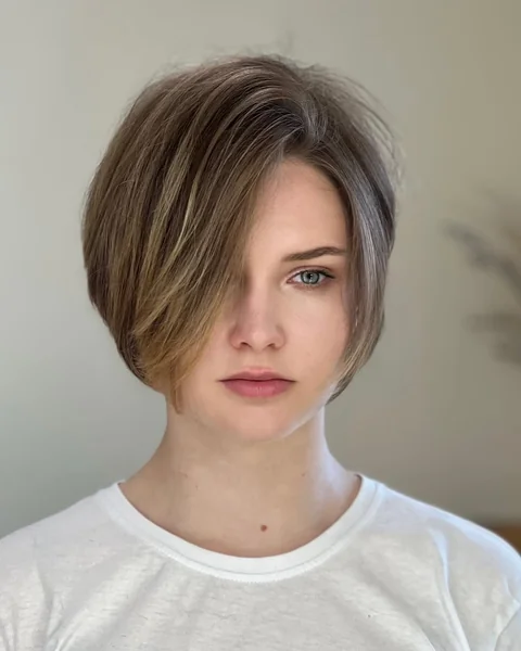 Sleek Angled Chin Cut with Long Side Bangs