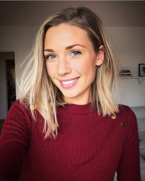 Beachy Blonde Bob with Effortless Winter Texture