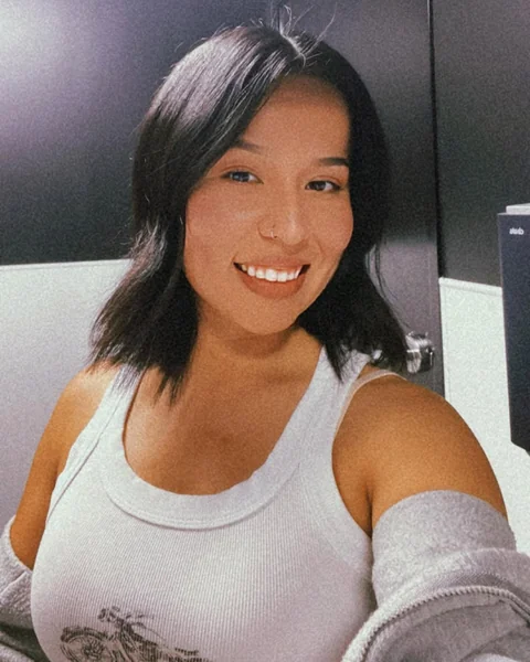 Blunt Chin Bob with Internal Texturizing