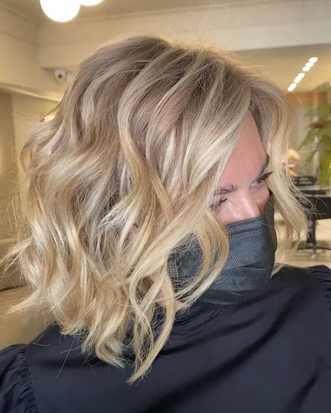 Beachy Golden Blonde Lob with Soft Undone Waves