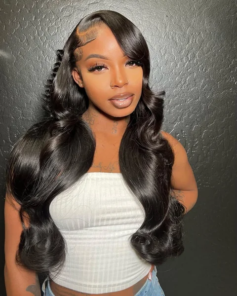 Bouncy Black Side-Part Wig with Flawless Barrel Curls