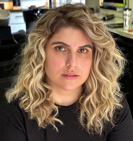 Bronde Blonde Butterfly Cut for Medium Wavy Curls