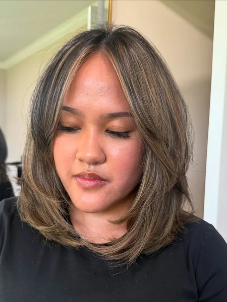 Brunette Balayage Lob with Extreme Face Frames