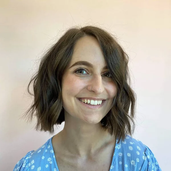 Choppy Brunette Bob with Dimensional Waves