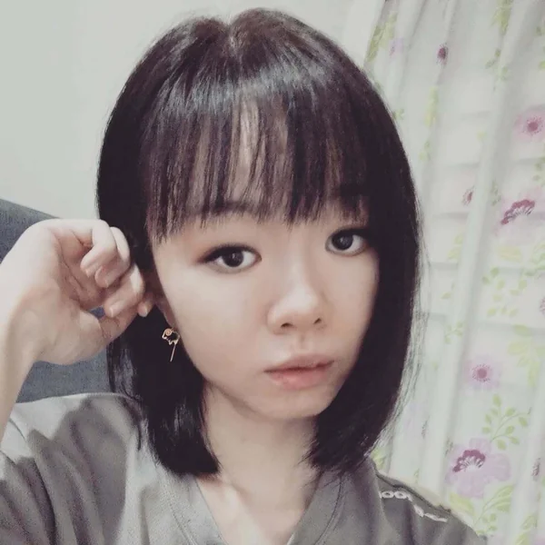 Cute Chin Bob with Straight Wispy Bangs
