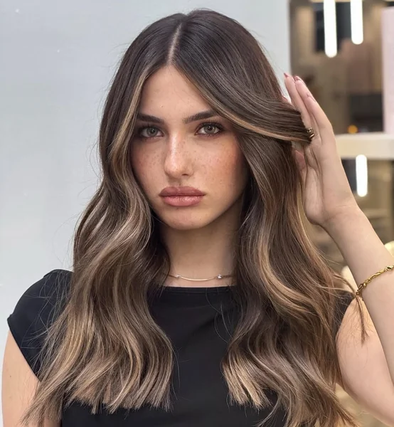 Dimensional Long Waves with Rich Brunette Color