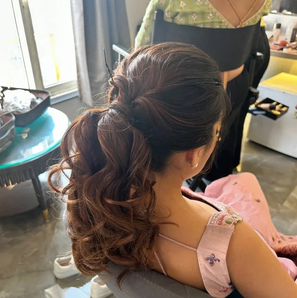 Extra Long Ash Blonde Ponytail with Flowing Waves