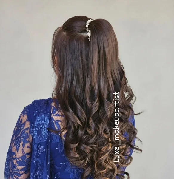 Romantic Half Ponytail with Long, Bouncy Curls