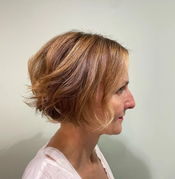 Short Stacked Bob with Voluminous Butterfly Layers