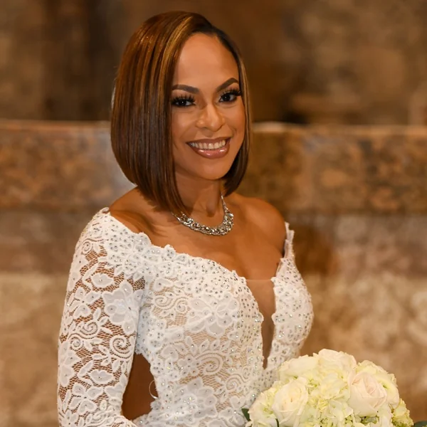 elegant bob hairstyles for wedding