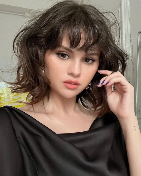 Textured Dark Shag Bob with Full Fringe
