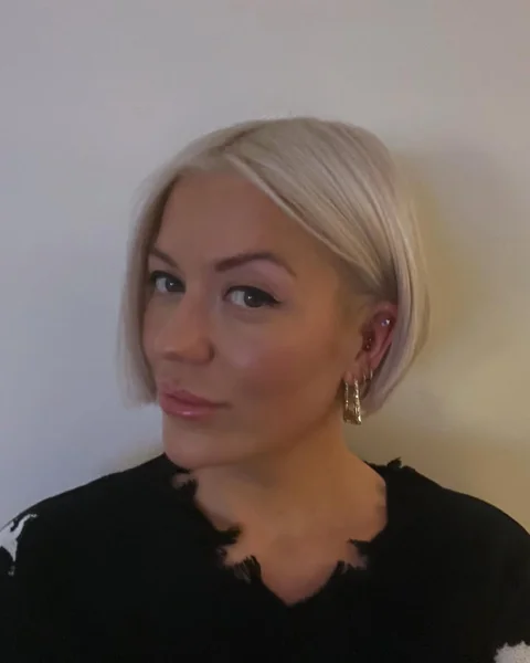 Chic Icy Blonde Blunt Bob with Middle Part