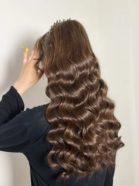 Deep Espresso Pixie with Voluminous Textured Layers