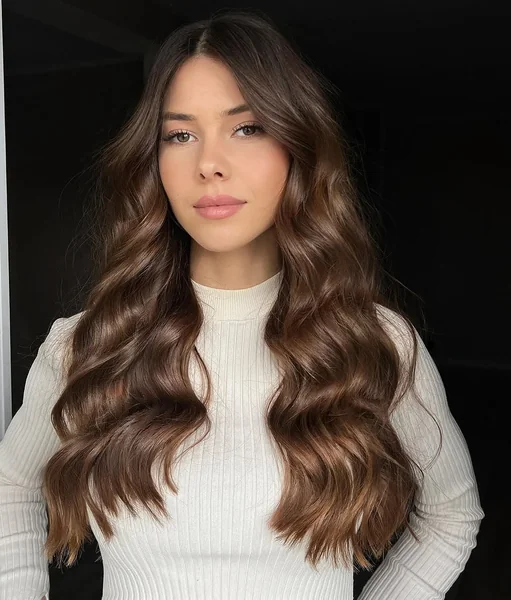 layered haircuts for long hair wavy
