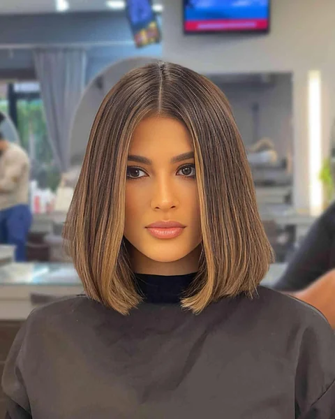 Sleek Caramel-Toned Lob with Polished Blunt Ends