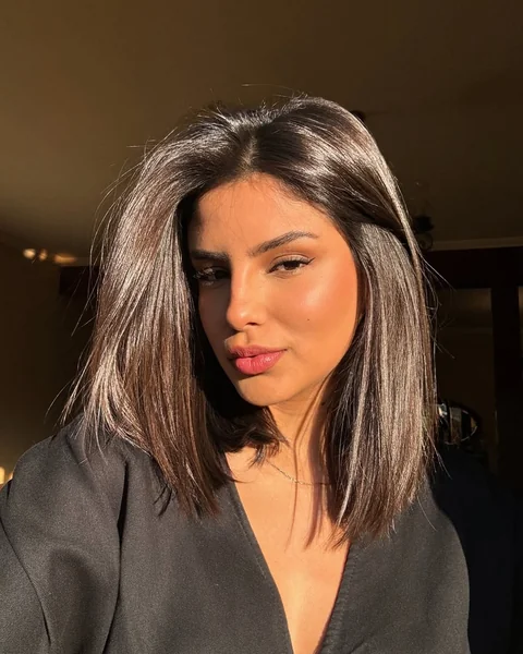 Sleek Glossy Lob with Soft Interior Layers
