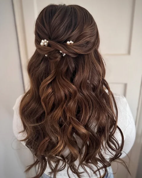 Sleek Sun-Kissed Brunette Lob with Full Fringe