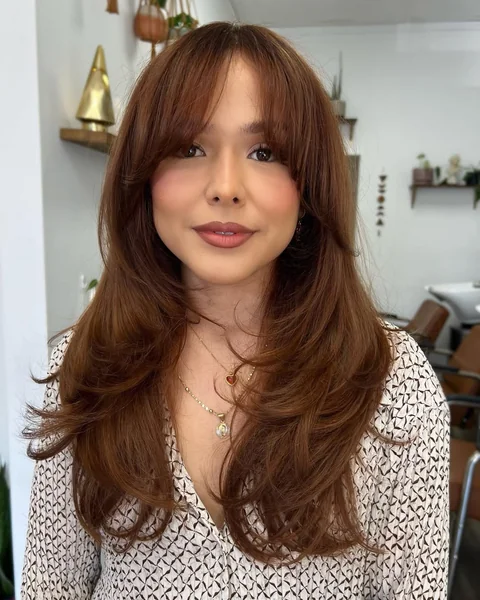 Warm Copper Shag with Face-Framing Layers