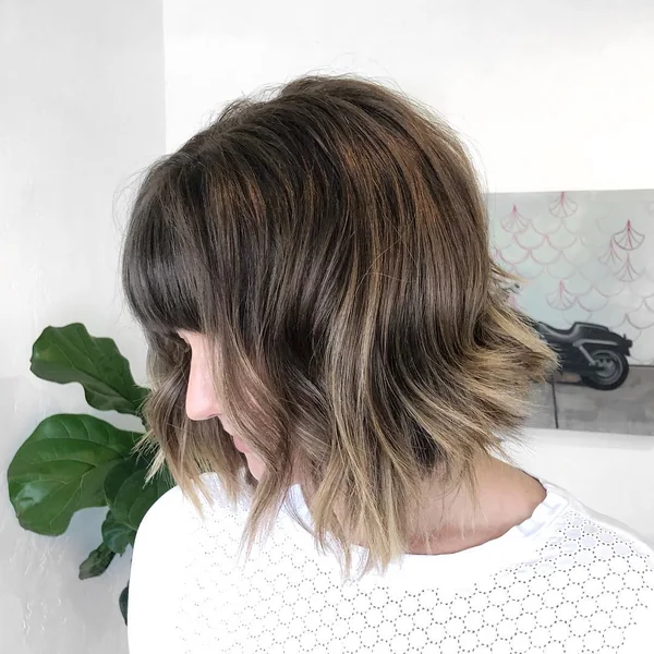 Sun-Kissed Choppy Lob with Blunt Airy Bangs